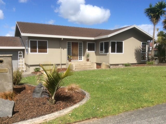 114 Mirrabooka Avenue, Botany Downs, Auckland - Carousel 2