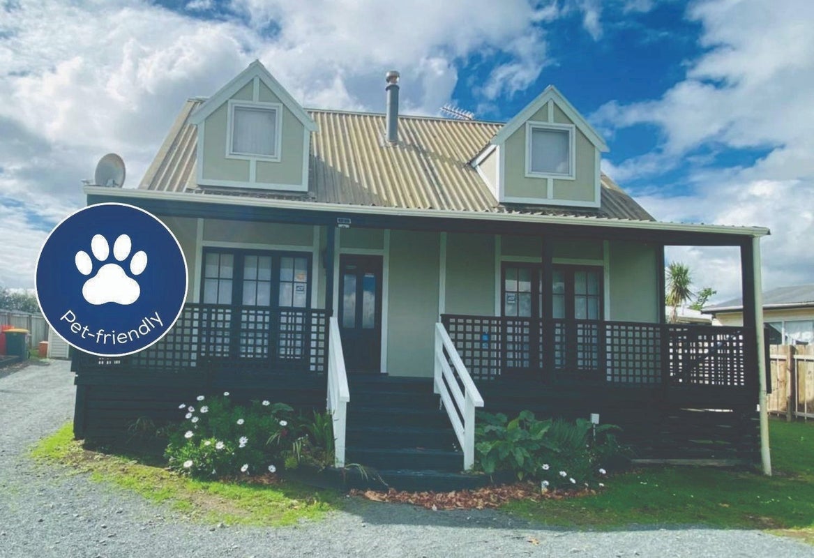 220 Dominion Road, Red Hill, Papakura - Carousel 1