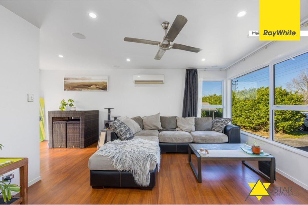 5 Woodvale Road, Glen Eden, Auckland - Carousel 2