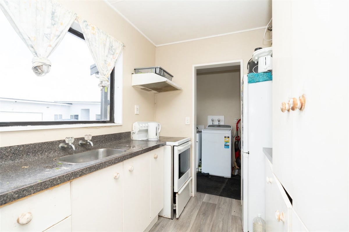 2B Birdwood Road, Horotiu, Hamilton - Carousel 2
