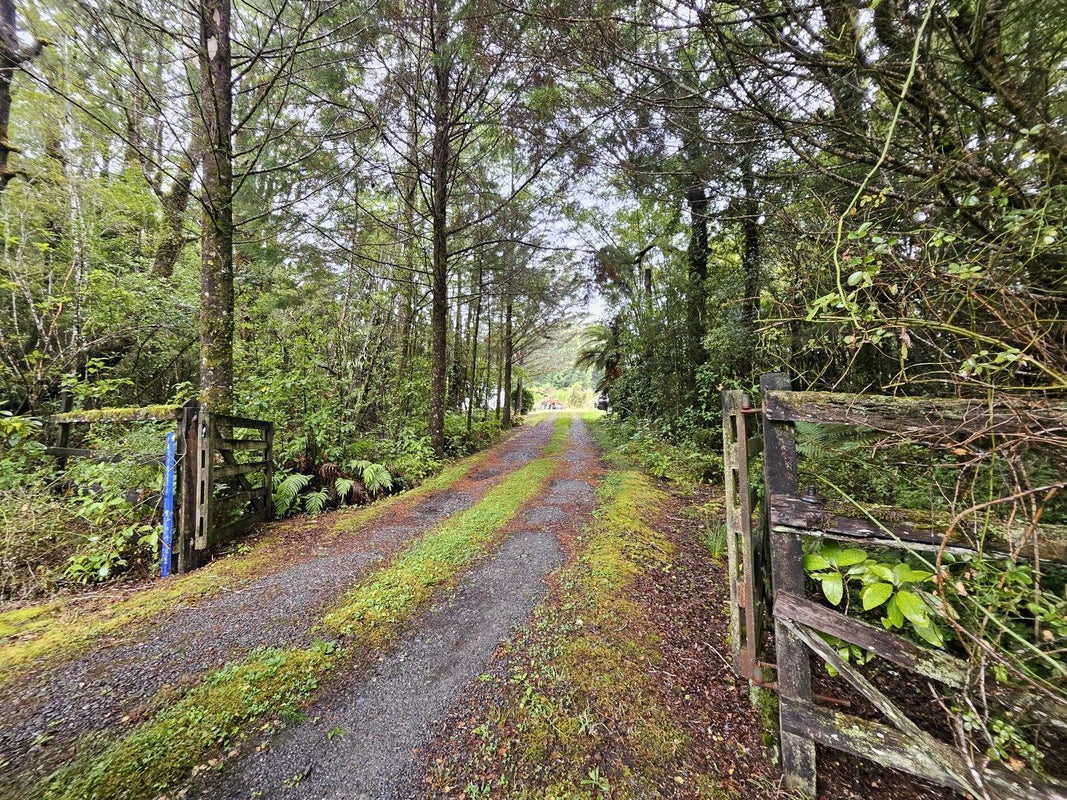 331 Arnold Valley Road, Dobson - Carousel 2