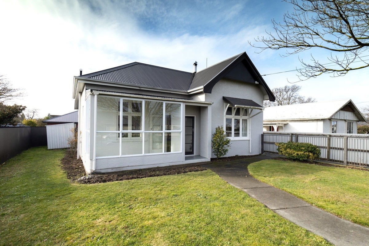 55A Princes Street, Netherby, Ashburton - Carousel 1