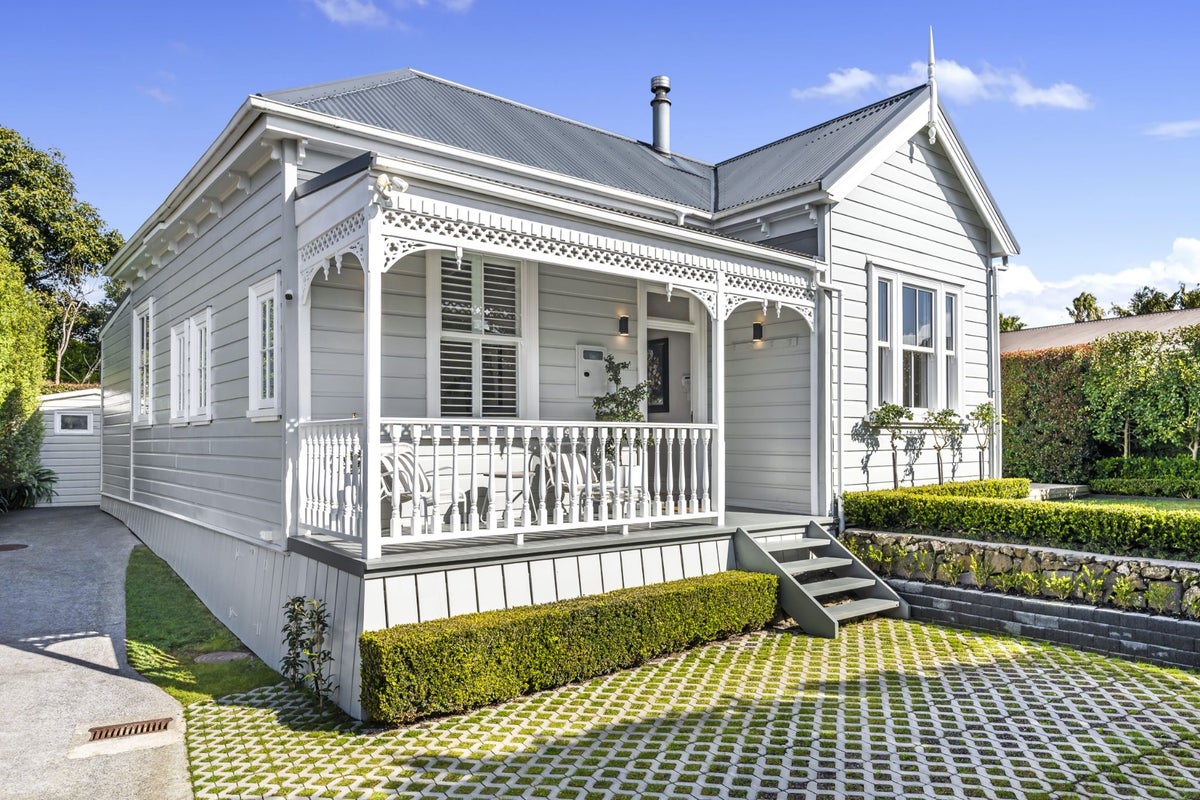 8A Vause Street, Ellerslie, Auckland - Carousel 1