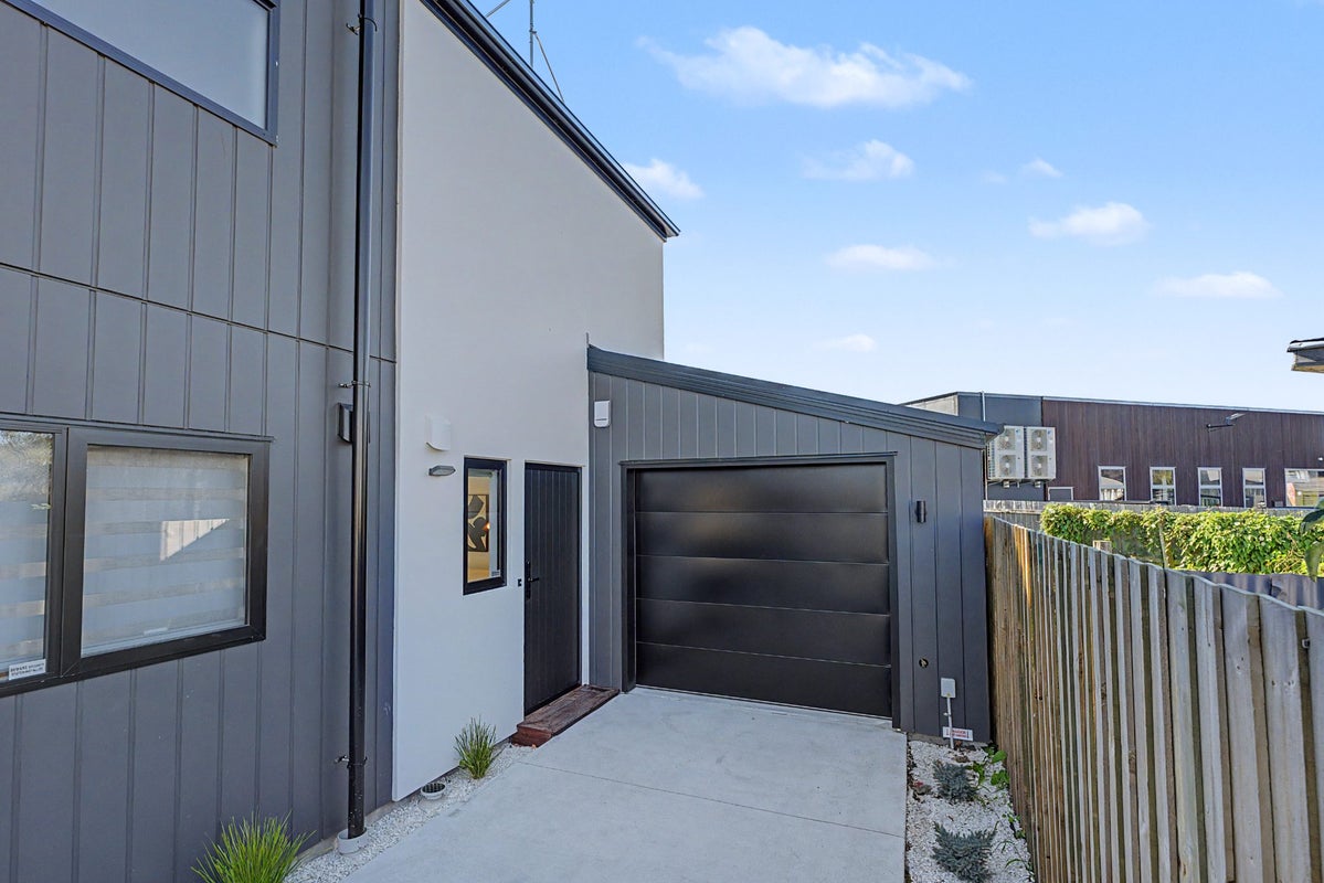 4/21 Spencer Street, Addington, Christchurch - Carousel 1
