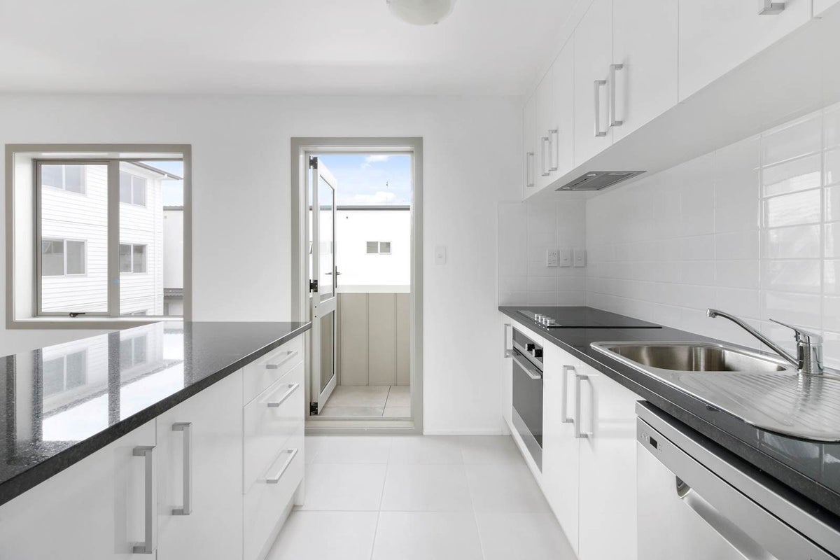 95K Felton Mathew Avenue, Saint Johns, Auckland - Carousel 2