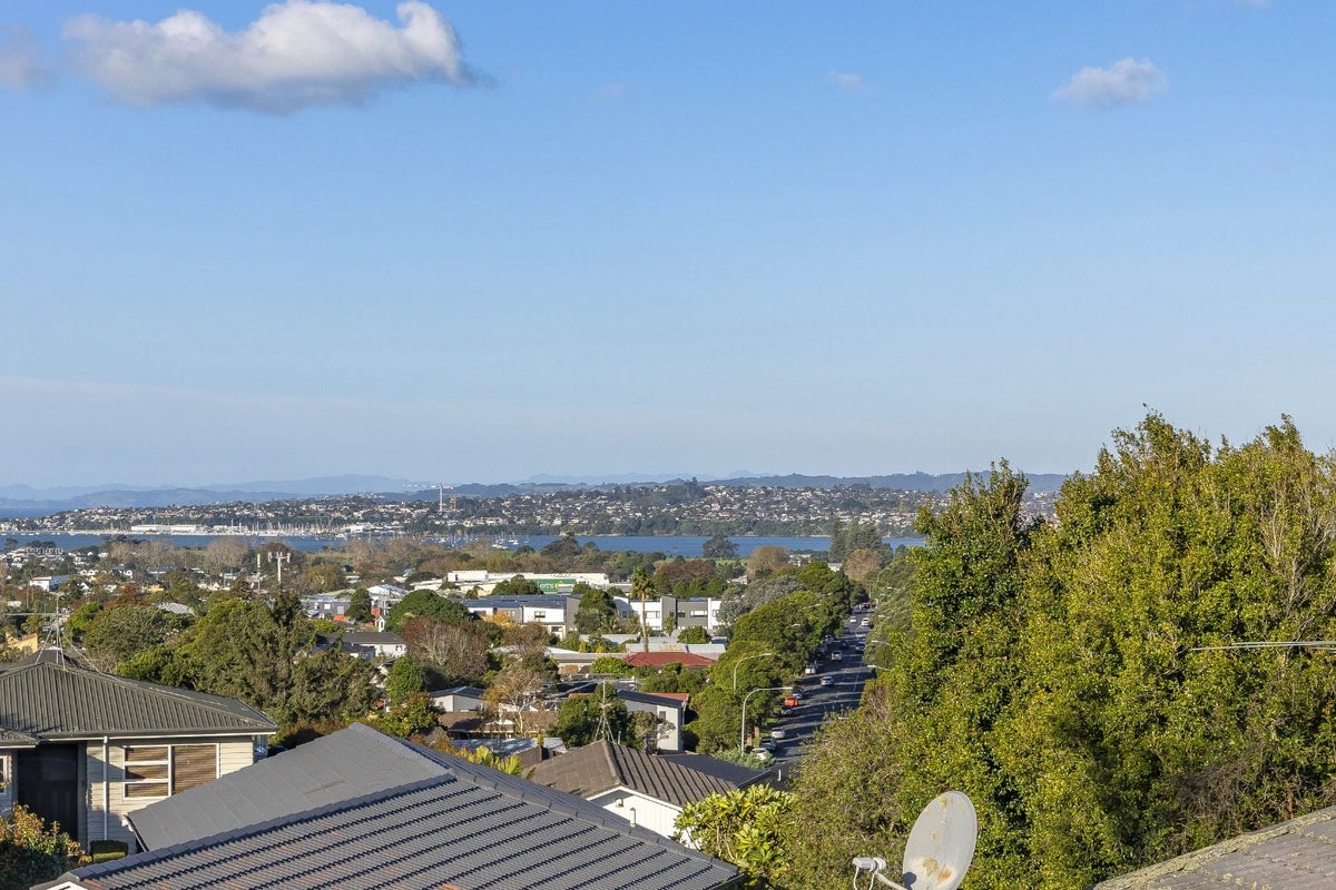 3/52 College Road, St Johns, Auckland - Carousel 16
