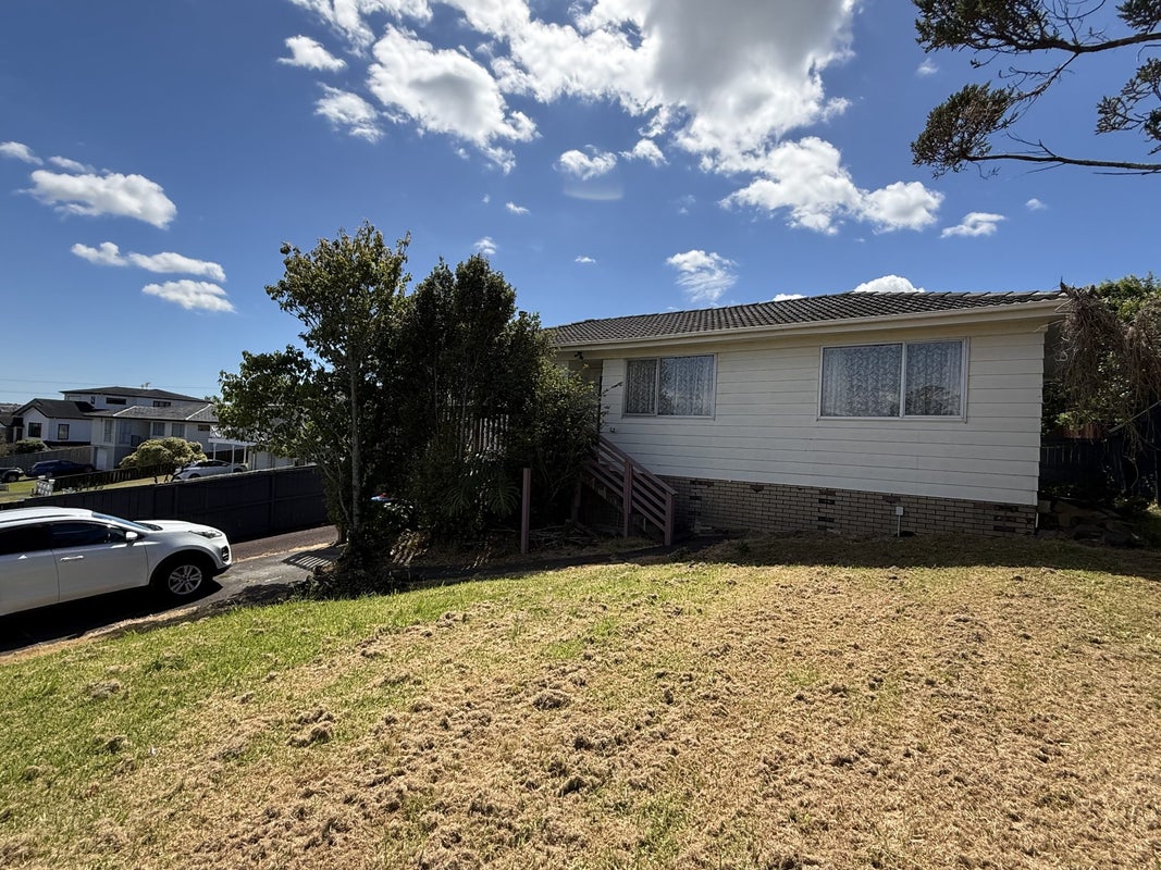 112 The Avenue, Lynfield, Auckland - Carousel 2