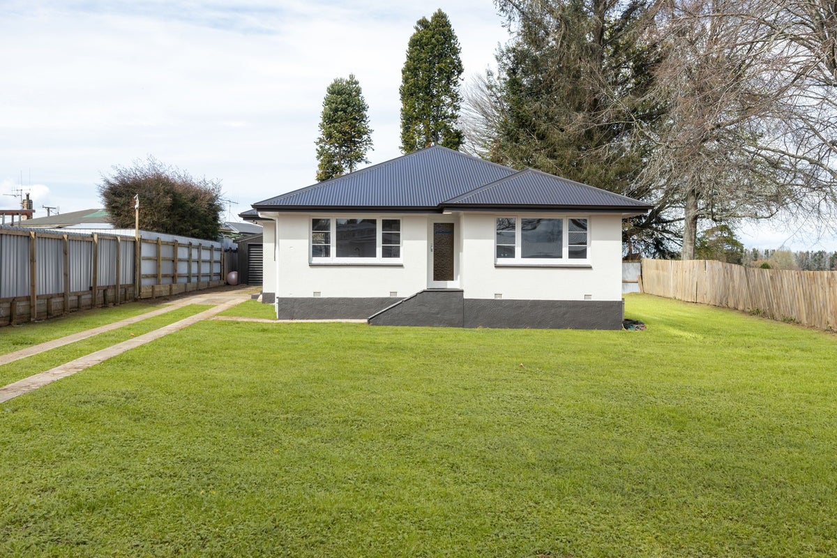 53 Oliver Street, Kihikihi, Te Awamutu - Carousel 2