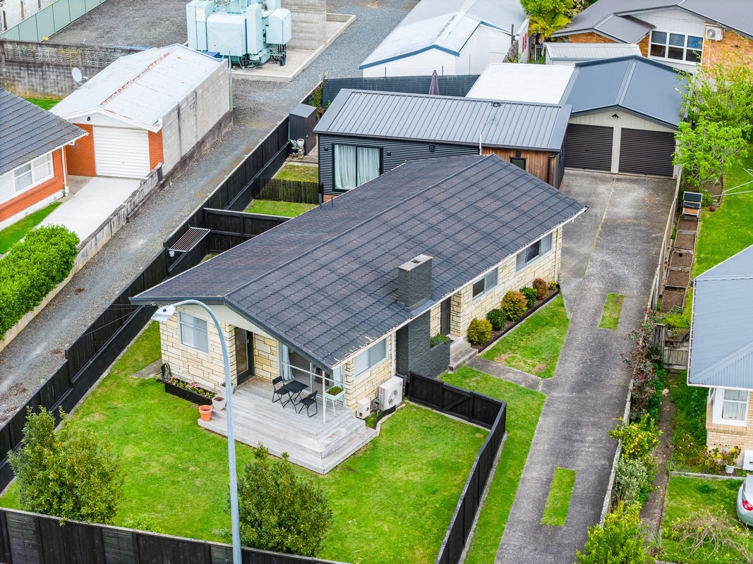 59 Sandwich Road, St Andrews, Hamilton - Carousel 1