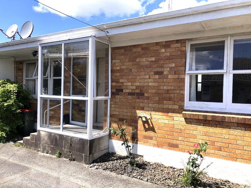 2/168 Nixon Street, Hamilton East, Hamilton - Carousel 1