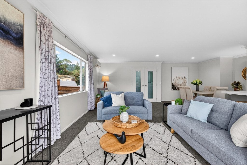 36 Speldhurst Grove, Stokes Valley, Lower Hutt - Carousel 2