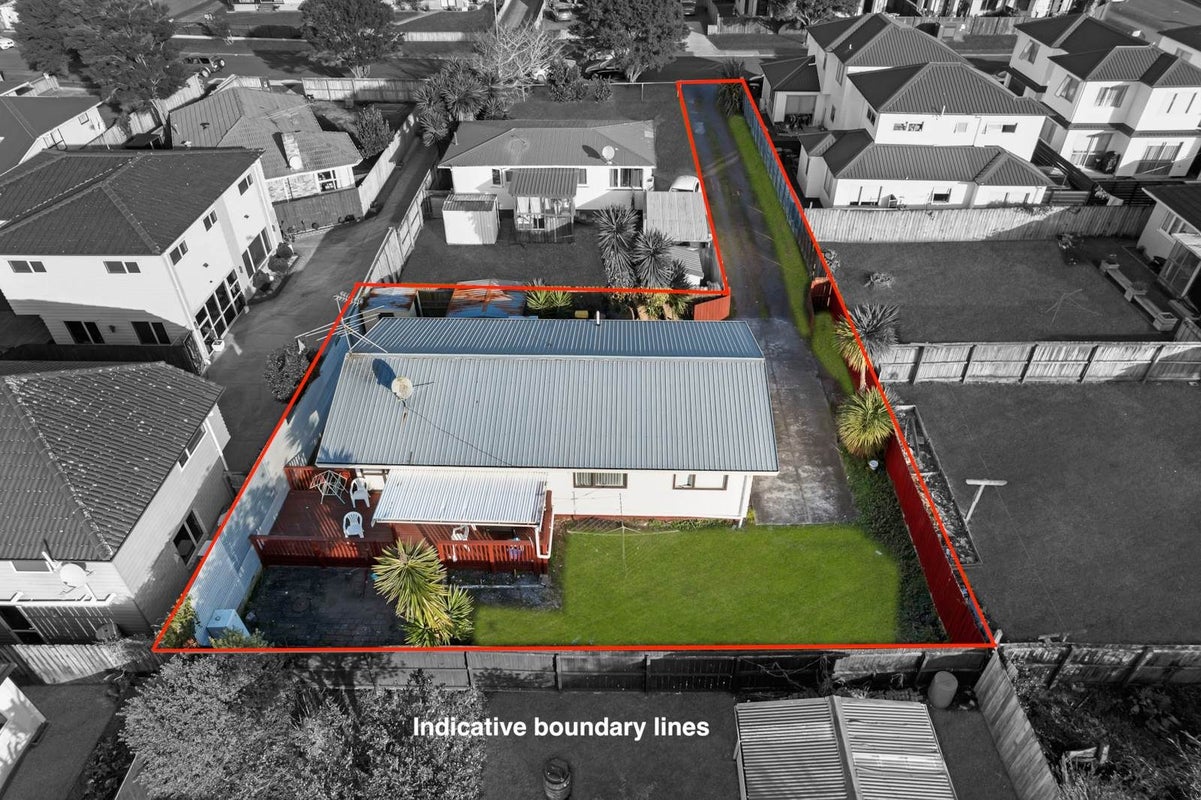 2A Clark Street, Manurewa, Auckland - Carousel 1