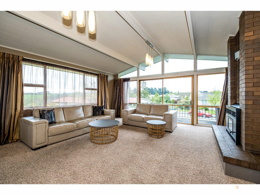6 Hawthorn Place, Gleniti, Timaru - Carousel 2