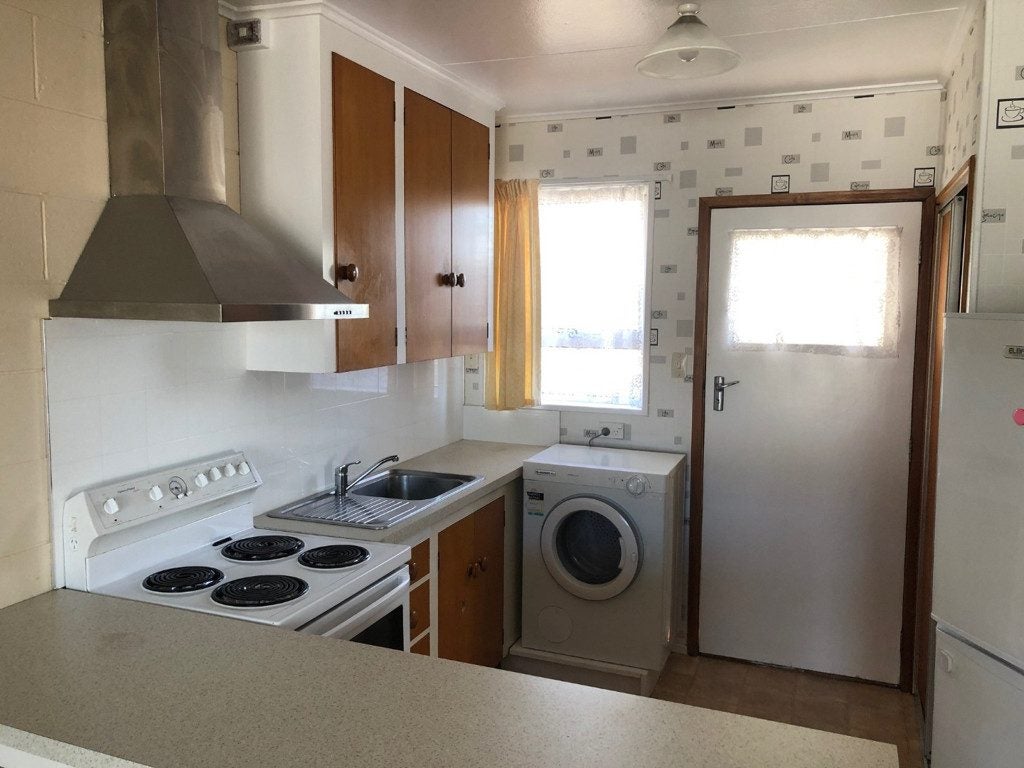 2/160 Earn Street, Appleby, Invercargill - Carousel 9