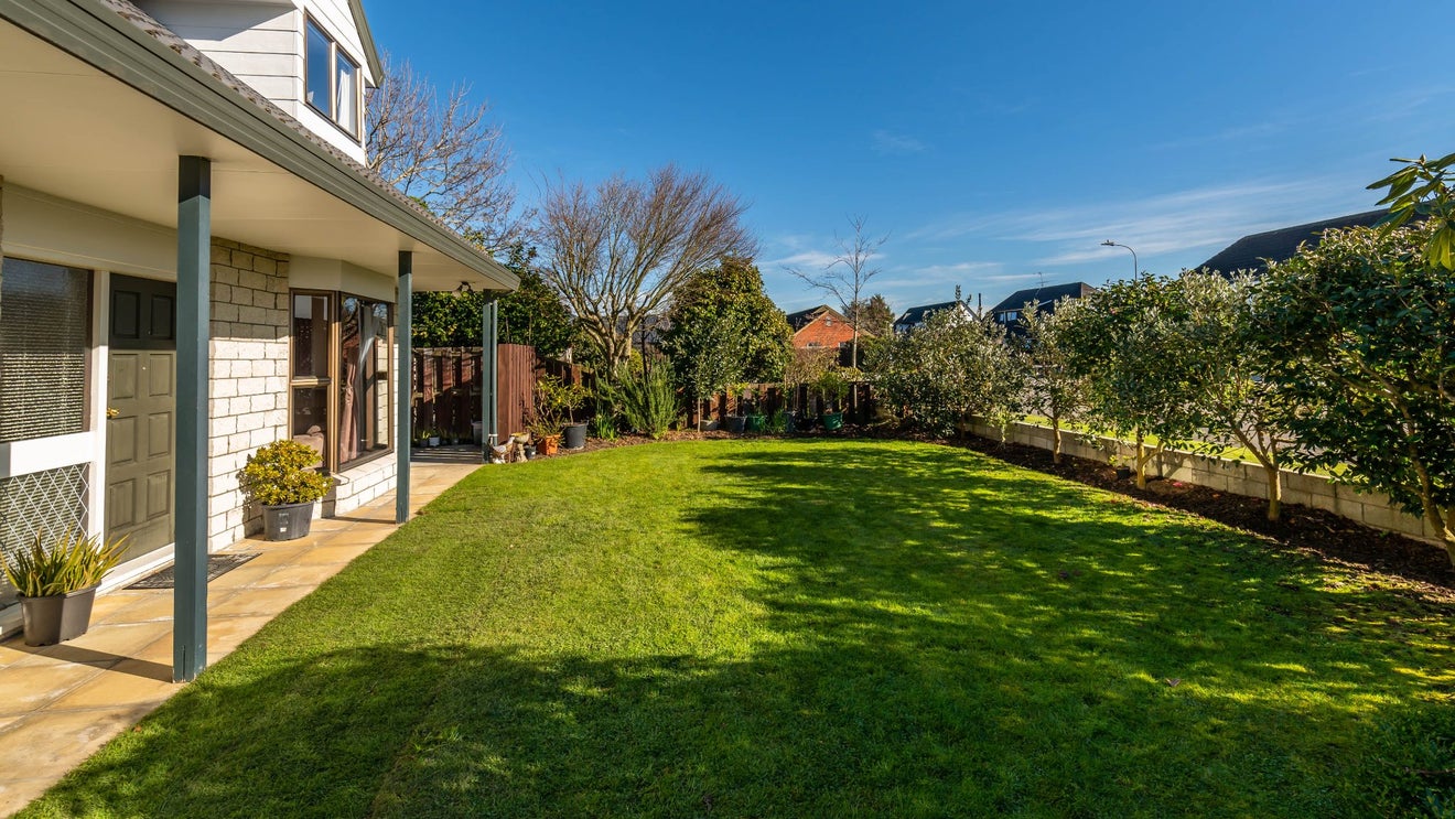 1/7 Rhyl Place, Bryndwr, Christchurch - Carousel 2