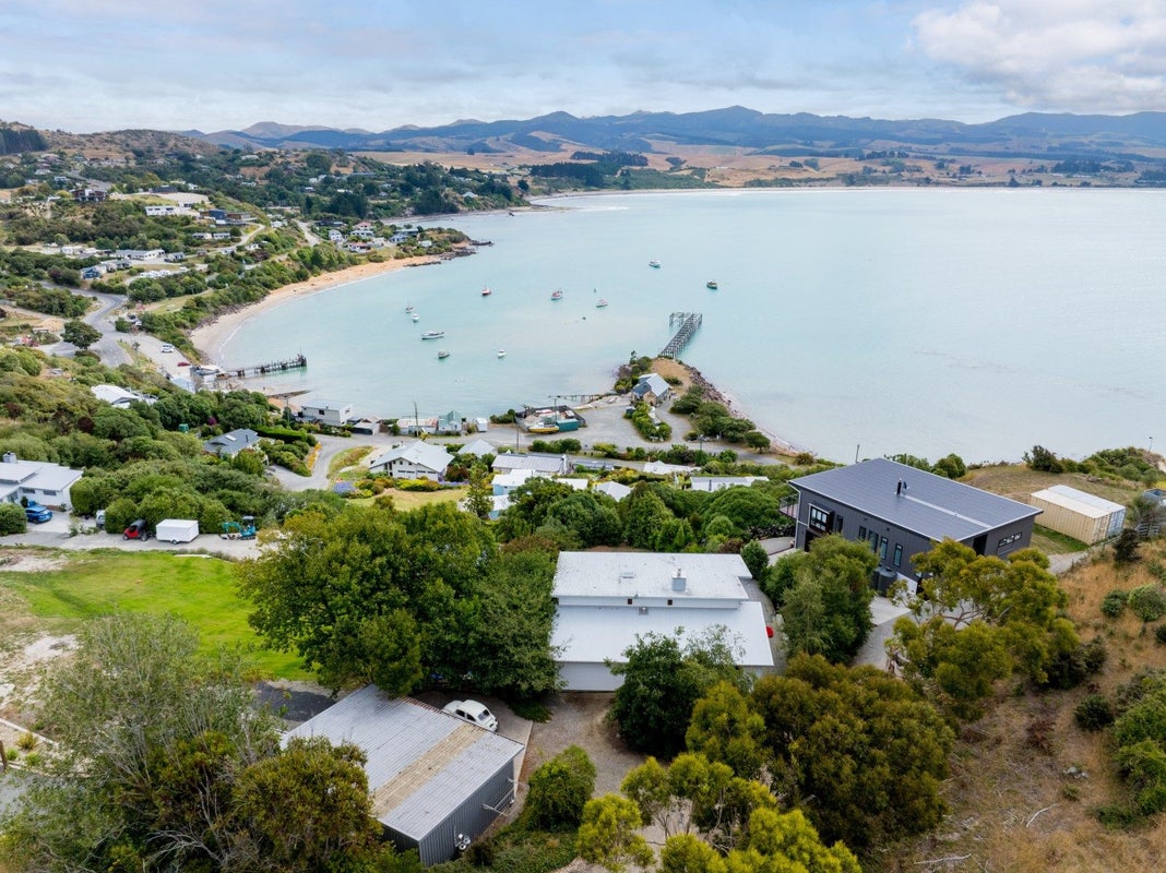 15 Milford Street, Moeraki - Carousel 31