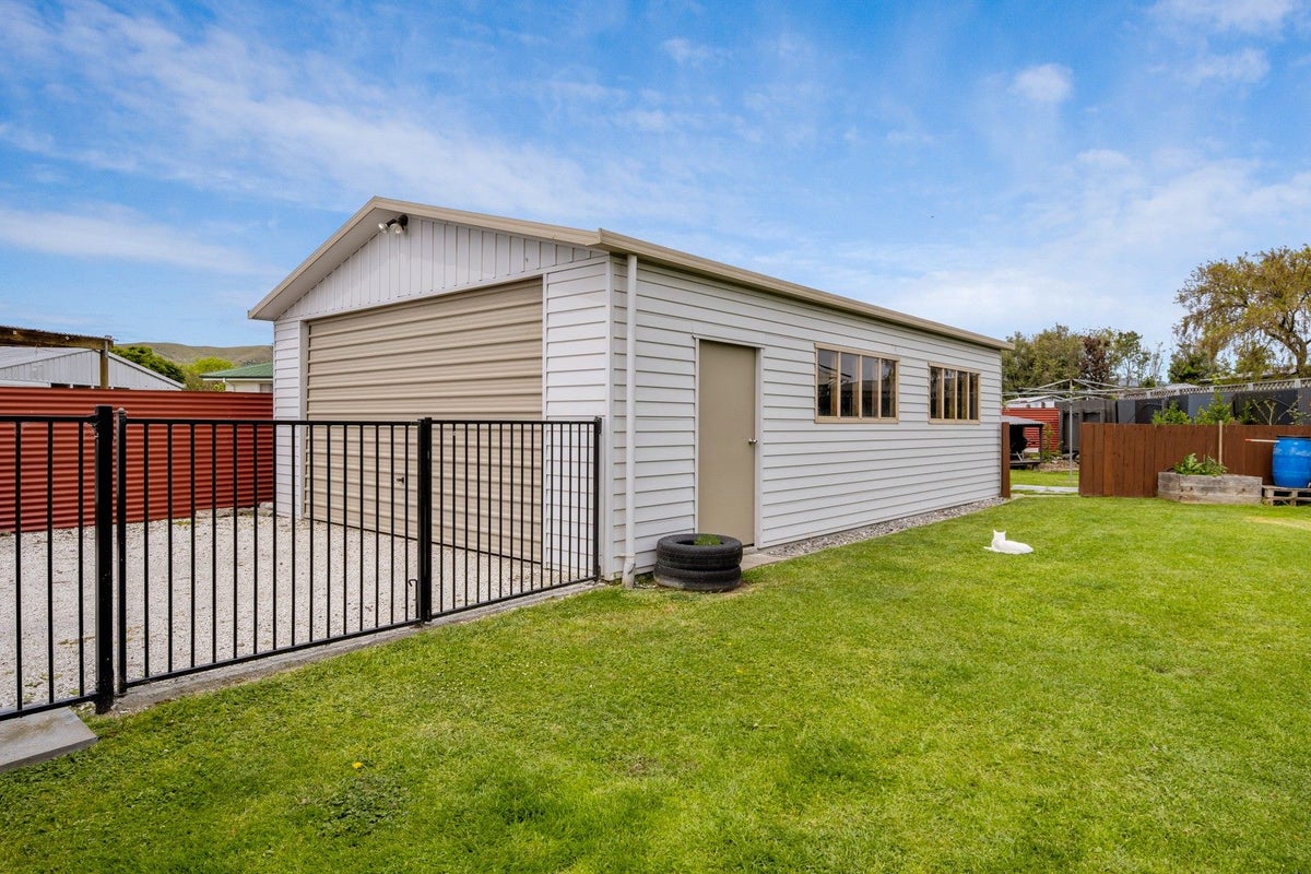 16 Gill Crescent, Redwoodtown, Blenheim - Carousel 20