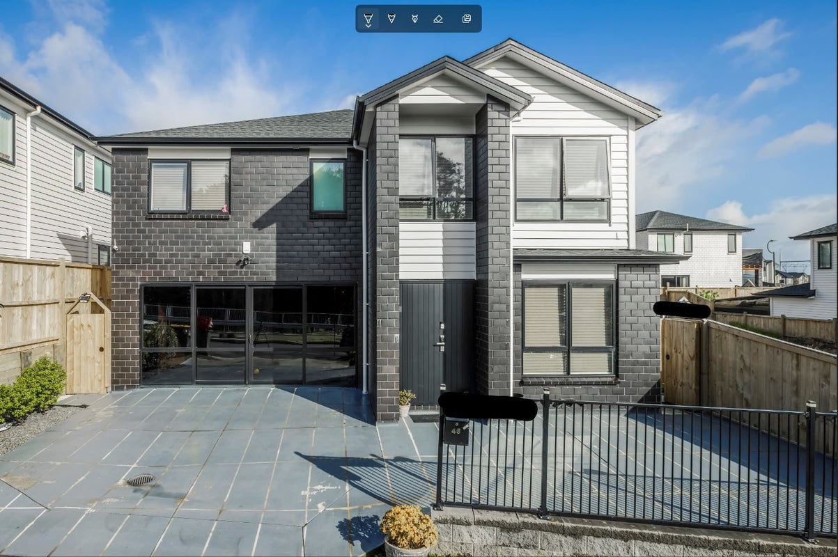 46 Tannaghmore Drive, Flat Bush, Auckland - Carousel 2