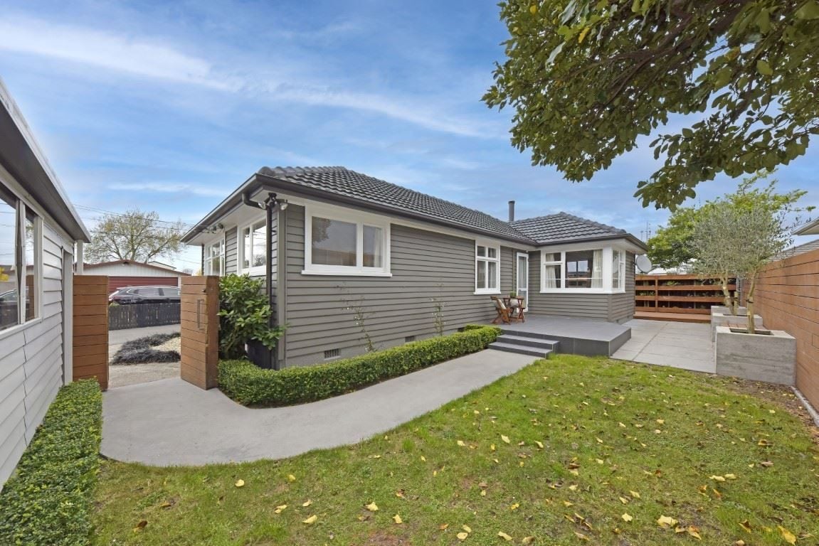 52 Moreland Avenue, Papanui, Christchurch - Carousel 1
