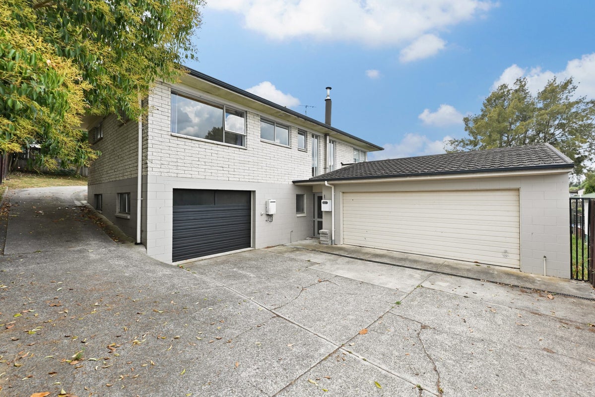 31 Ellicott Road, Nawton, Hamilton - Carousel 1
