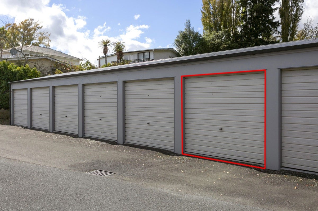 300 Lake Terrace, Two Mile Bay, Taupo - Carousel 16