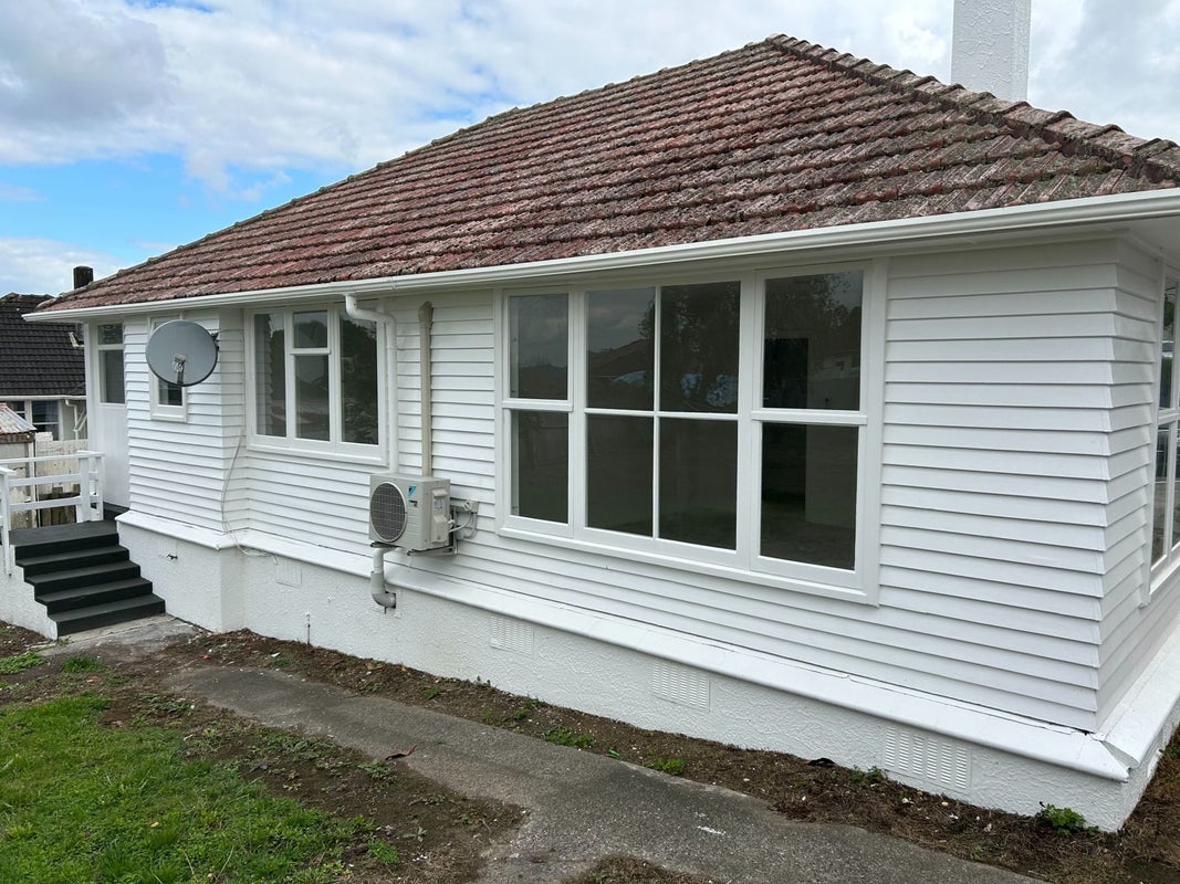 23 Kohekohe Street, MEREMERE, MERCER - Carousel 2