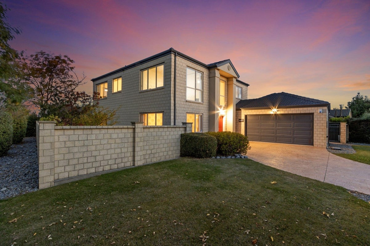 10 Bering Street, Northwood, Christchurch - Carousel 2