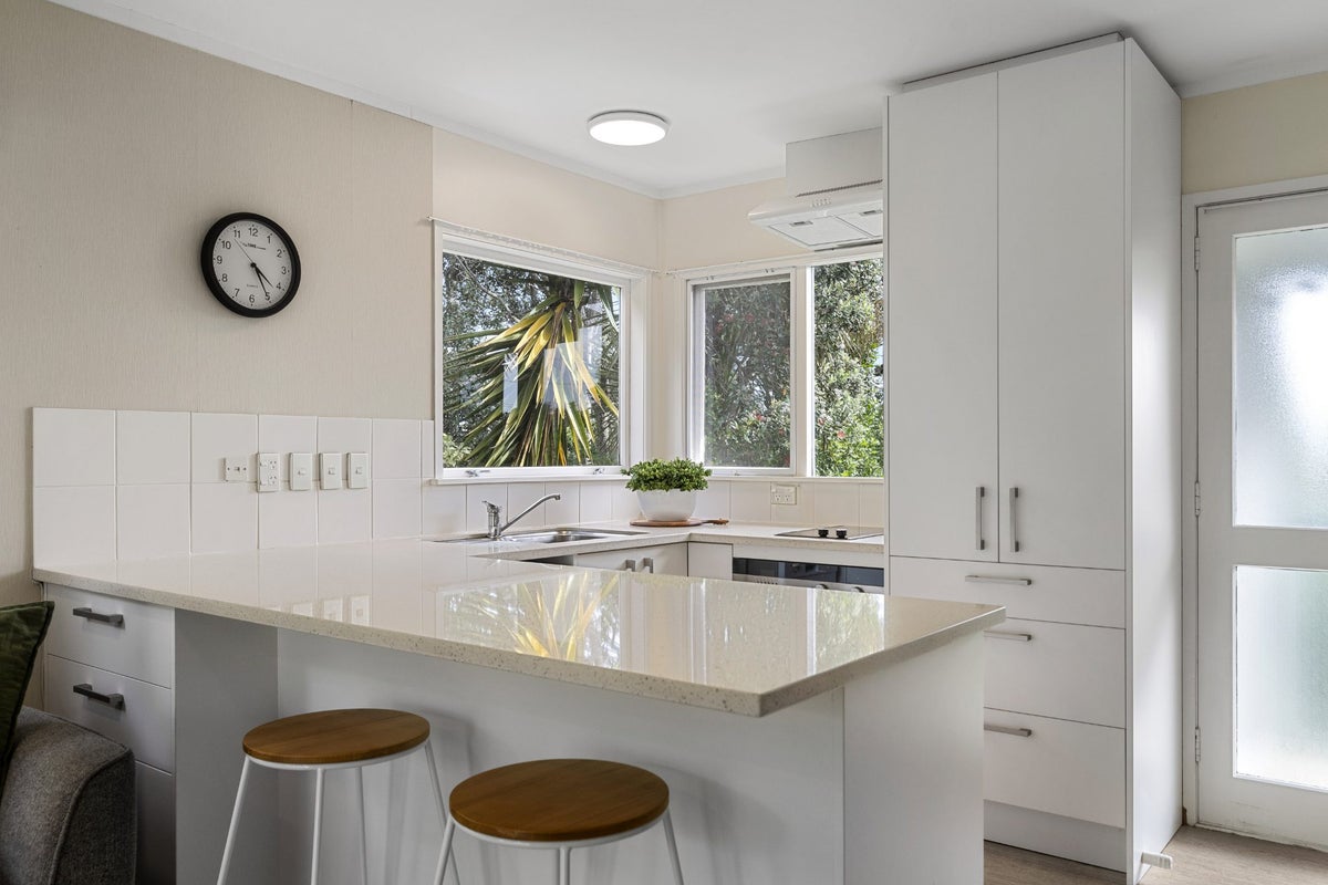 10/15 Puriri Street, Takapuna, Auckland - Carousel 2