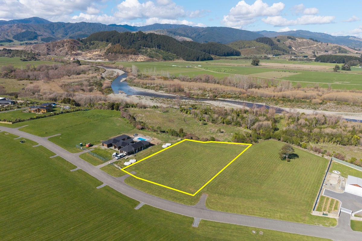 17 Riverside Drive, OHAU - Carousel 1