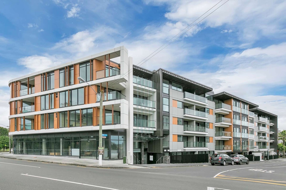 102/43 Edwin Street, Mount Eden, Auckland - Carousel 2
