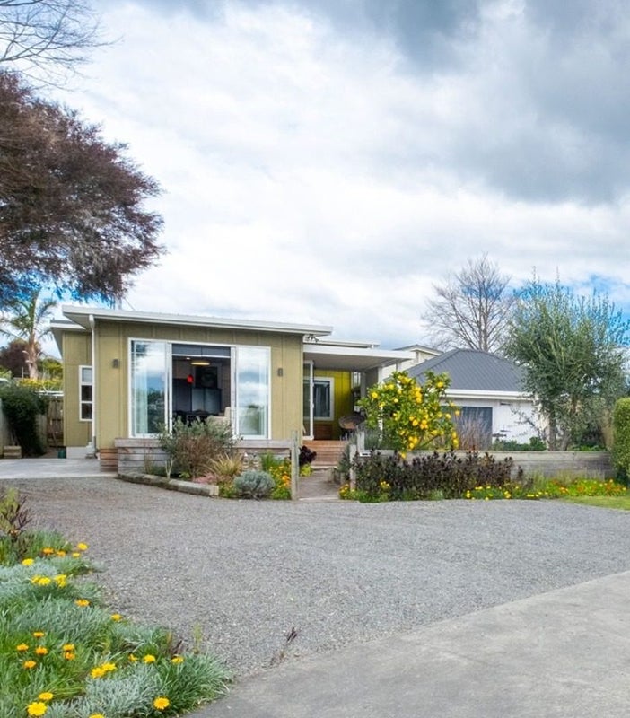 22 Busby Hill, Havelock North, Havelock North - Carousel 1