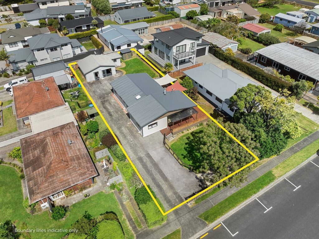 203 Lincoln Road, Whangamatā - Carousel 1