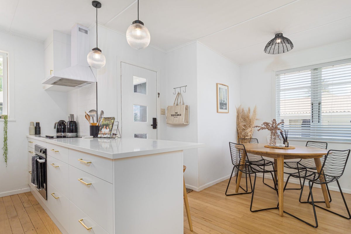 72 Campbell Street, Leamington, Cambridge - Carousel 2