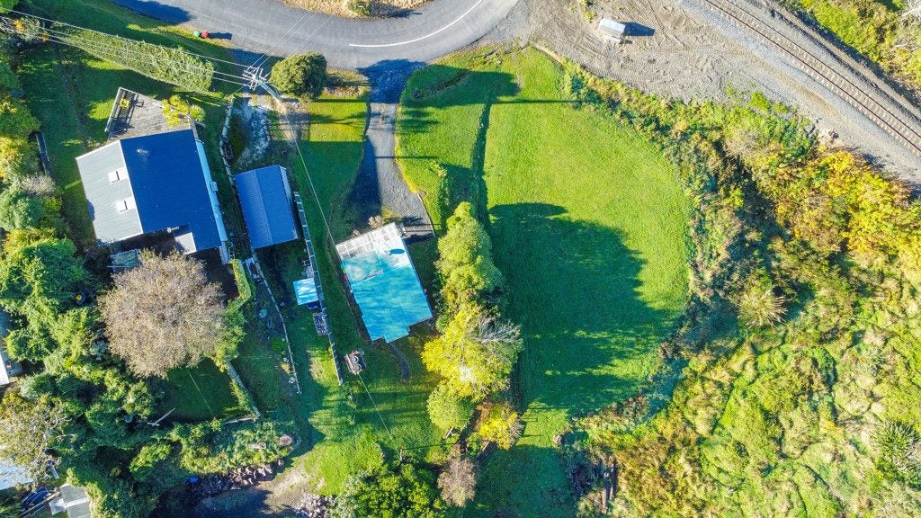 3 & 5 Couper Street, Warrington, Dunedin, Otago - Carousel 23