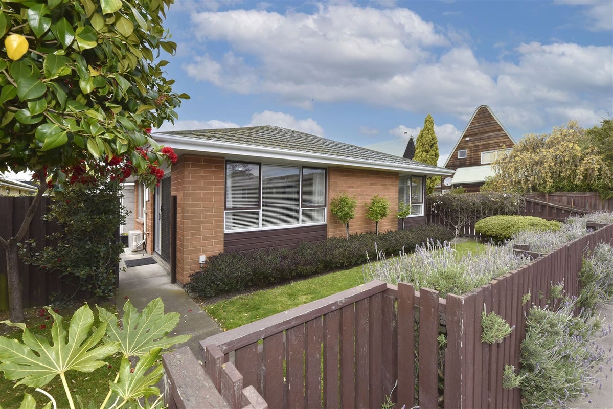 1/26 Trafalgar Street, St Albans, Christchurch - Carousel 1