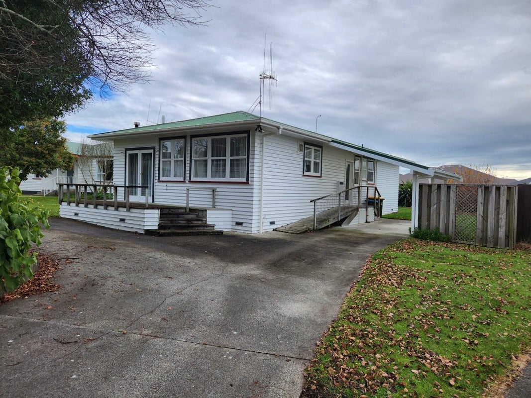 20 McNair Road, Te Awamutu, Te Awamutu - Carousel 1