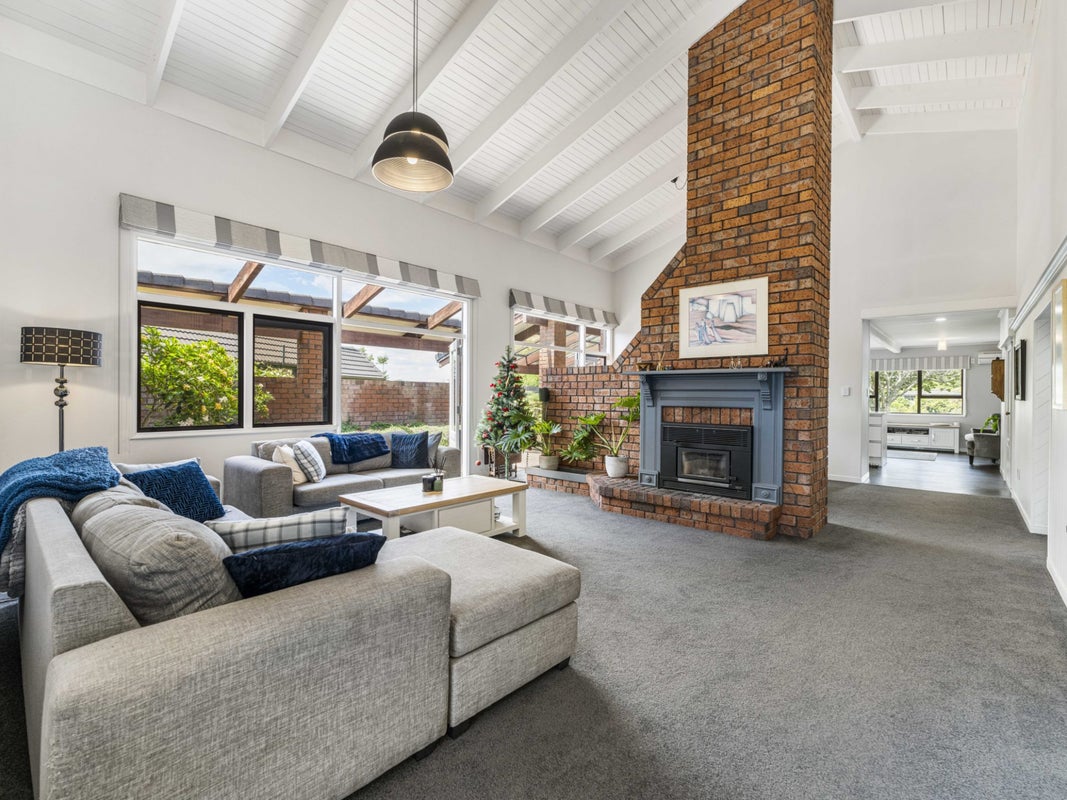 11 Freelance Terrace, Pahurehure, Papakura - Carousel 2
