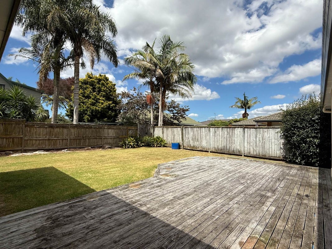 51 Bass Road, Albany, Auckland - Carousel 18