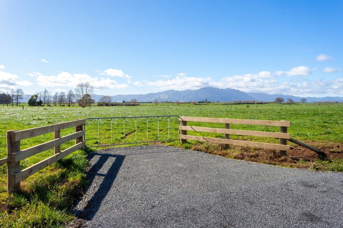 0 State Highway 5, Eskdale, Napier - Carousel 11