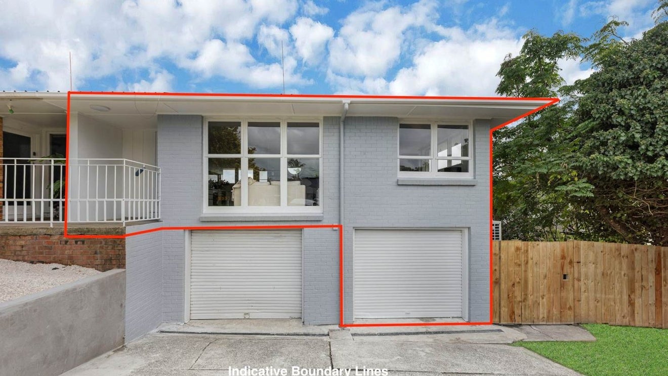 2/189 Whitney Street, Blockhouse Bay, Auckland - Carousel 1