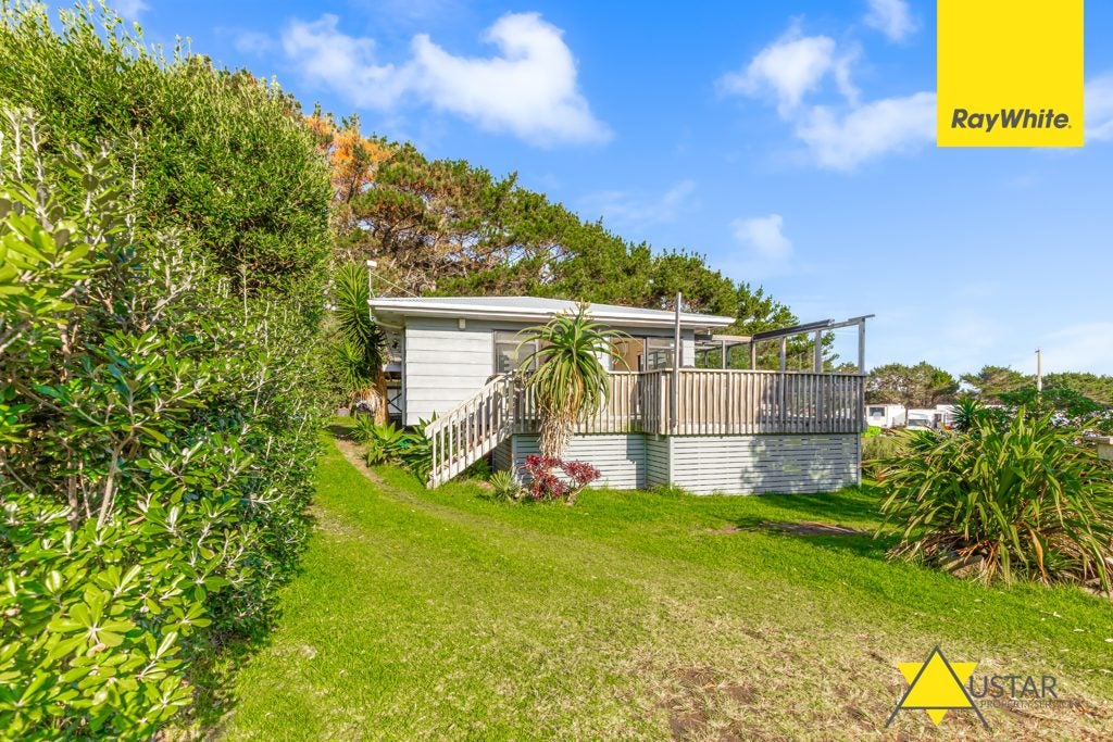 276 Bethells Road, Waitakere, Bethells Beach - Carousel 2