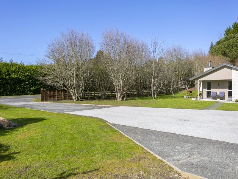 51 Acacia Heights Drive, Acacia Bay, Taupo - Carousel 2