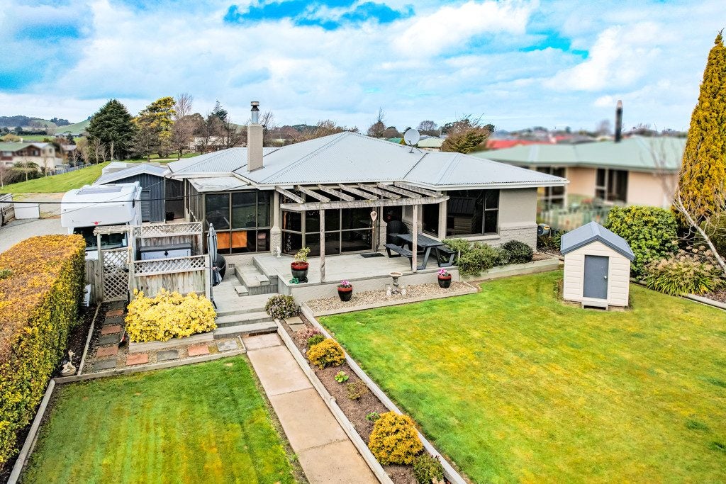53 Stuart Street, Holmes Hill, Oamaru - Carousel 1