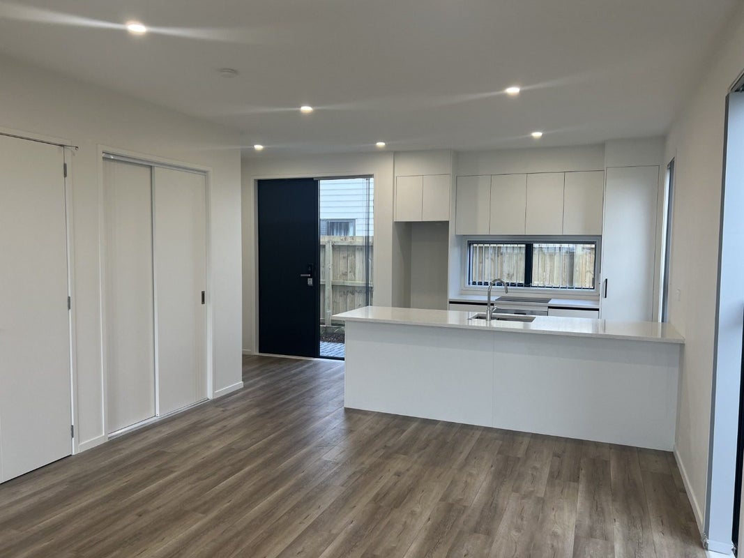 94D Swanson Road, Henderson, Auckland - Carousel 2