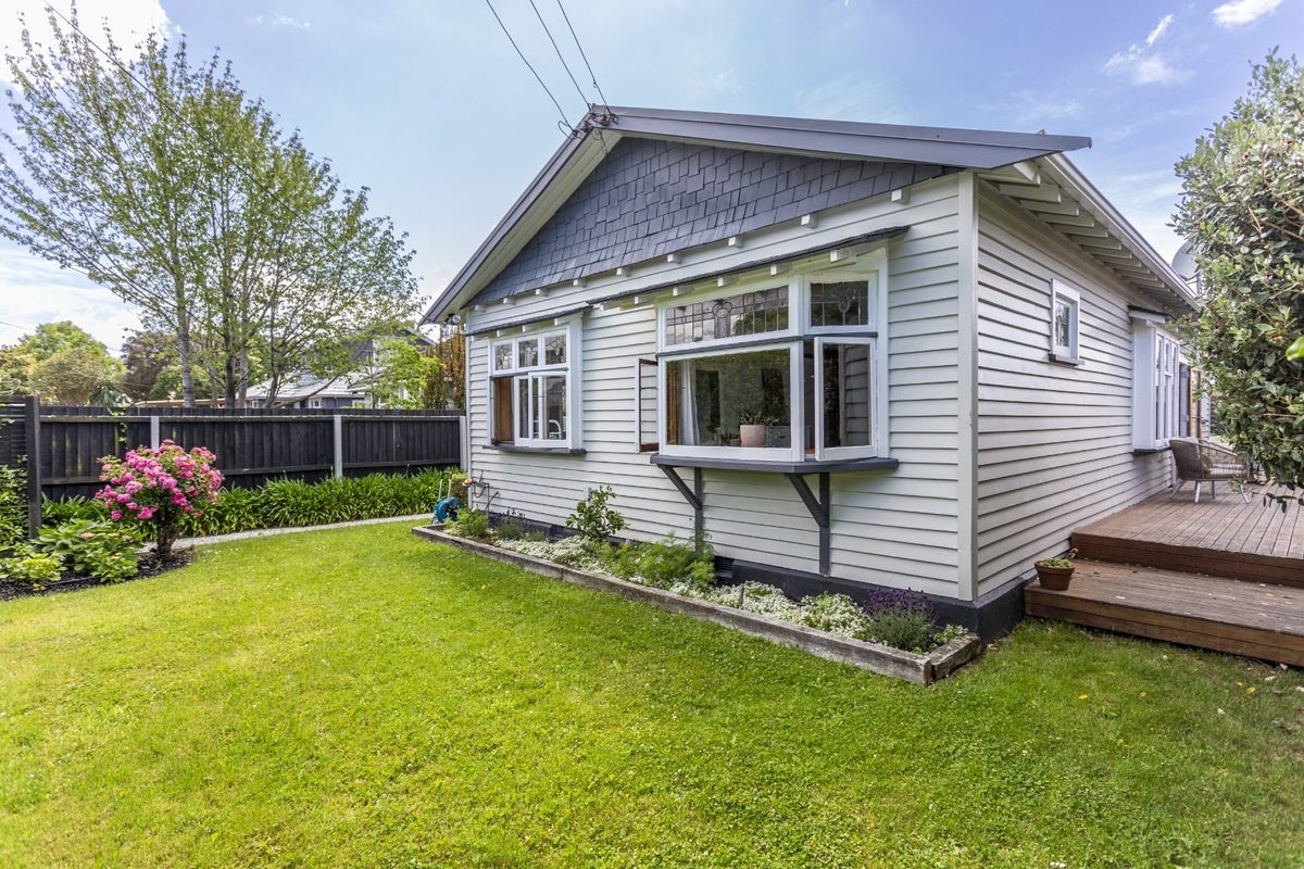 236 Westminster Street, Mairehau, Christchurch - Carousel 1