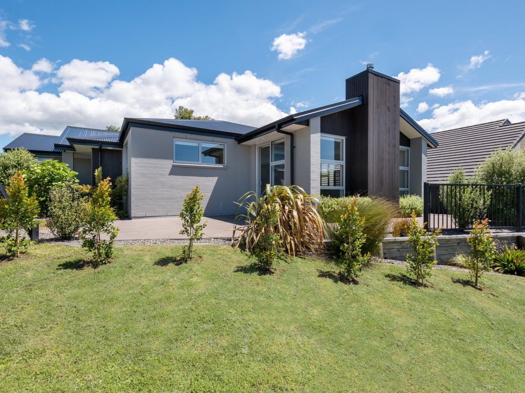 77 Adler Drive, Ohauiti, Tauranga - Carousel 2