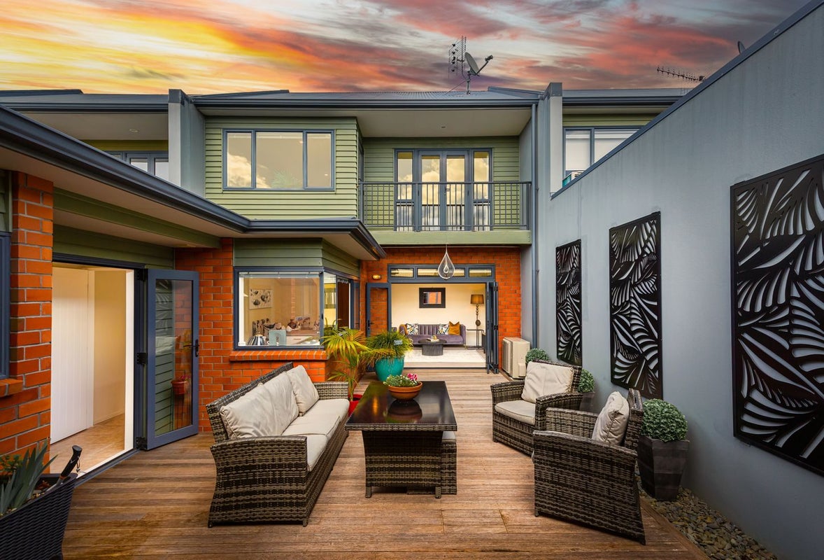 4A Tuscany Way, Te Atatu Peninsula, Auckland - Carousel 1