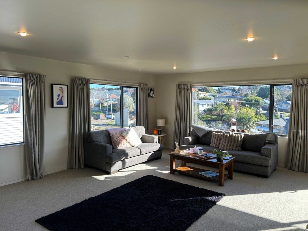 137 Otumoetai Road, Brookfield, Tauranga - Carousel 2