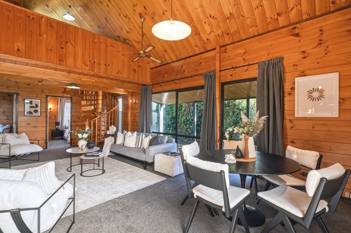 6 Iles Road, Lynmore, Rotorua - Carousel 2