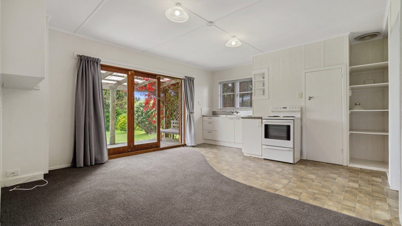 208 Bethlehem Road, Bethlehem, Tauranga - Carousel 2